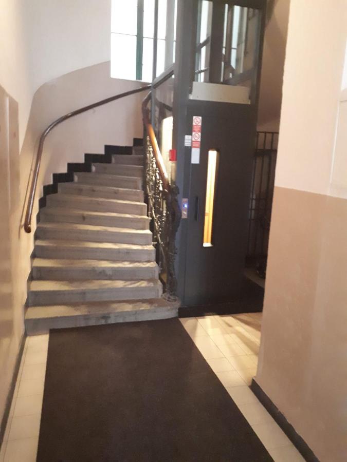 Apartment Josef براغ المظهر الخارجي الصورة