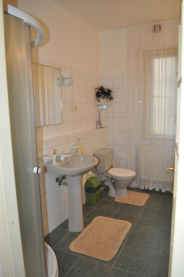 Apartment Josef براغ المظهر الخارجي الصورة